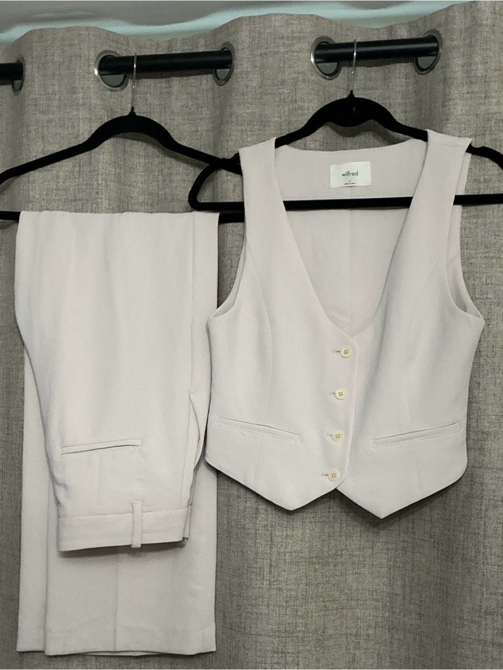Aritzia Wilfred effortless pant and desire top matching set